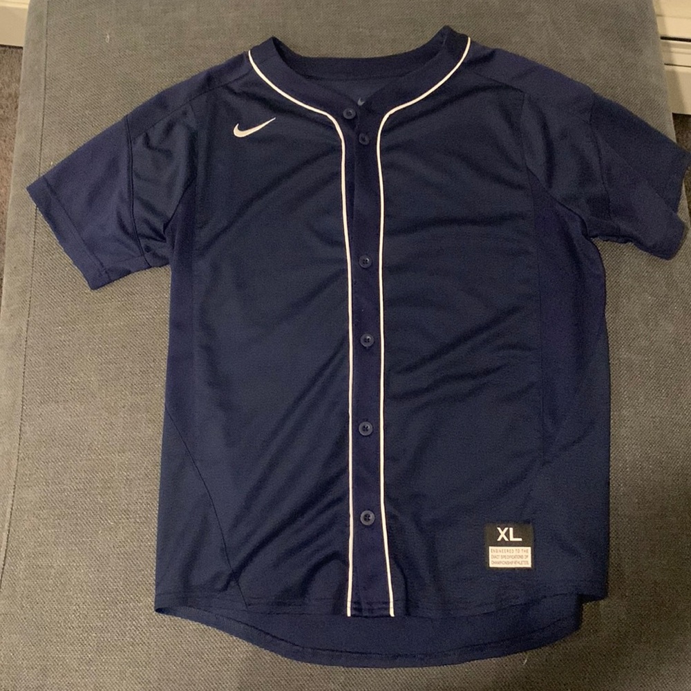 Nike baseball jersey